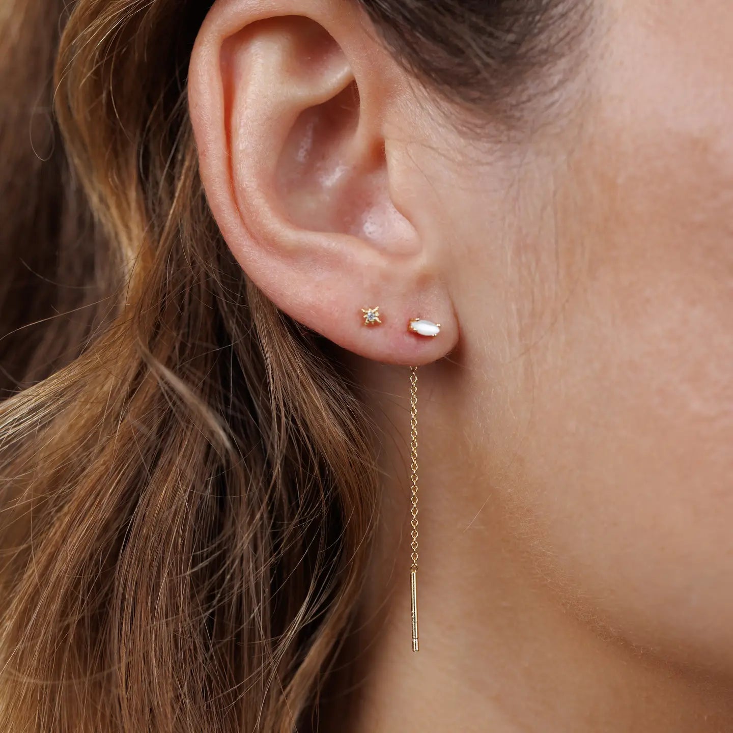 JAXKELLY Studded Threader - Mother of Pearl - Earrings