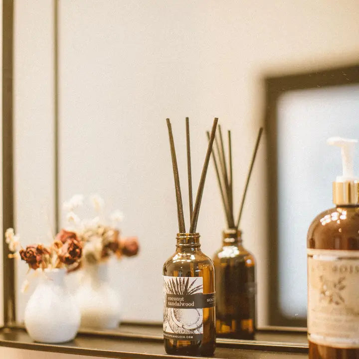 BROKEN TOP Coconut Sandalwood 4 oz Reed Diffuser