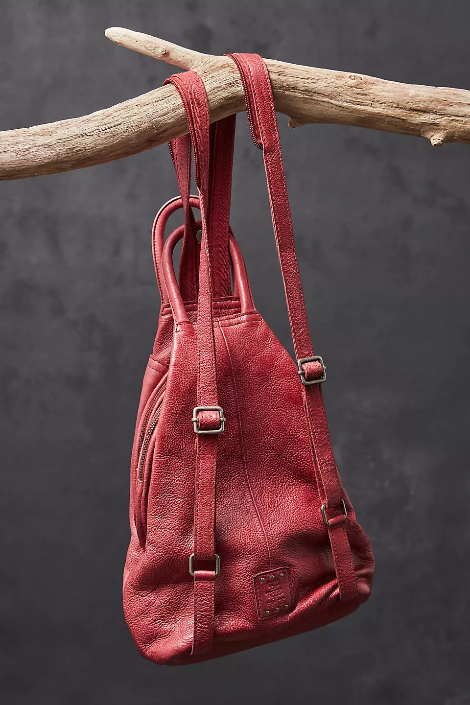 FREE PEOPLE WE THE FREE SOHO CONVERTIBLE TOTE BAG CRIMSON