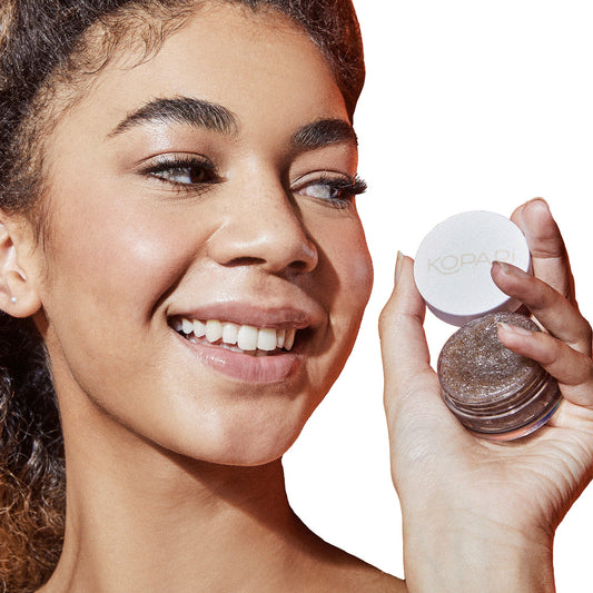 KOPARI EXFOLIATING LIP SCRUB WITH FINE VOLCANIC SAND AND BROWN SUGAR