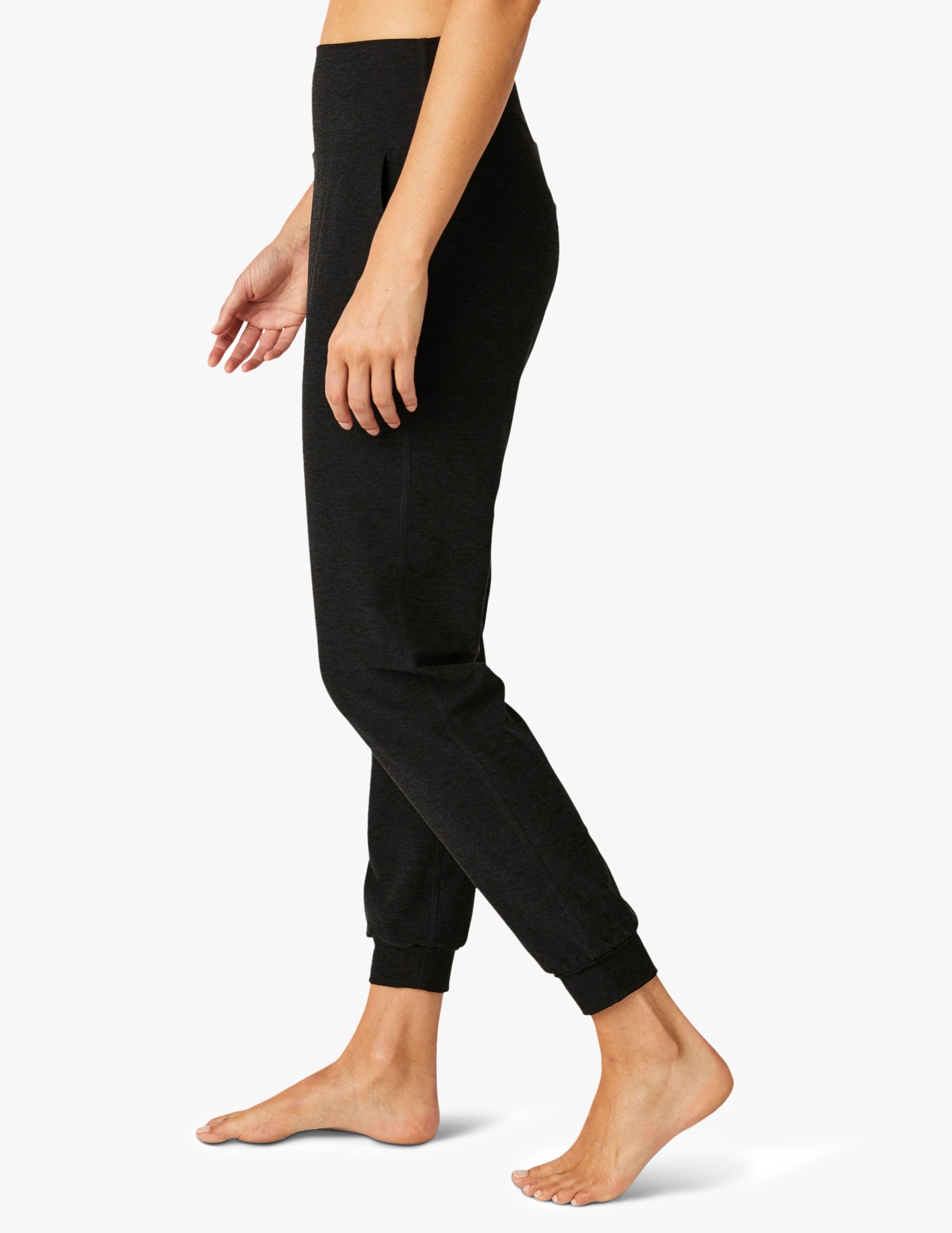 BEYOND YOGA SPACEDYE MIDI JOGGER DARKEST NIGHT – Bubble Lounge