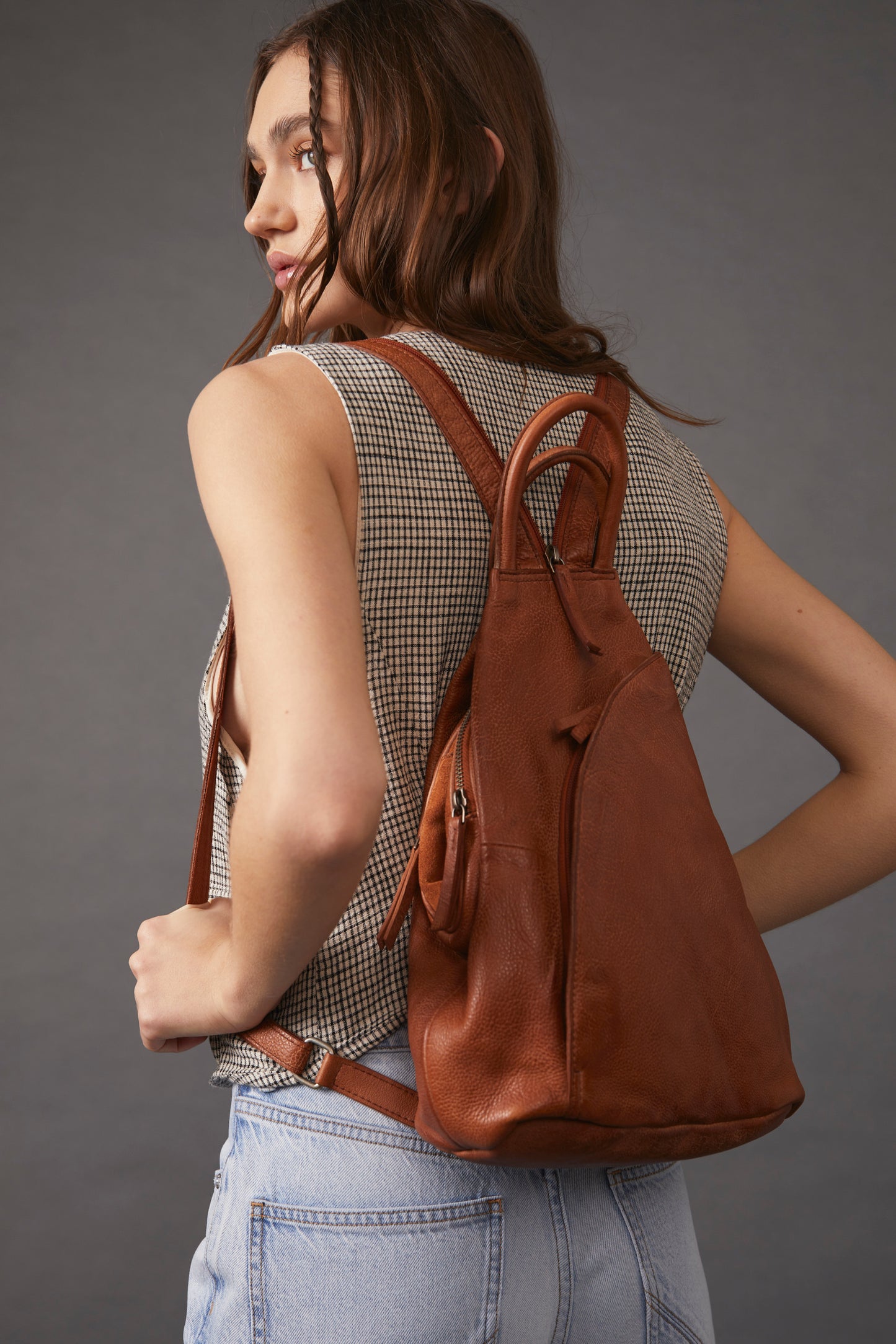 FREE PEOPLE WE THE FREE SOHO CONVERTIBLE TOTE BAG DISTRESSED BROWN