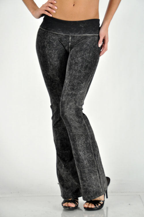 T PARTY ROLL DOWN WAIST MINERAL WASH BOOTCUT PANT BLACK